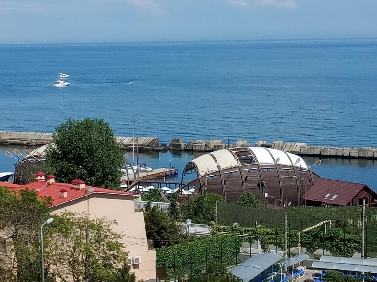 Ваша Квартира В Одессе - У Самого Моря! Odesa Exterior photo